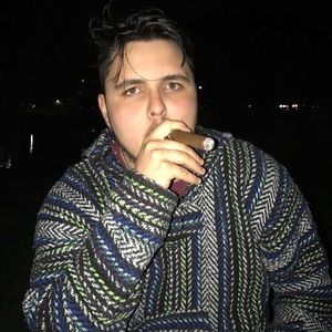 Meet your Posher, Dylan